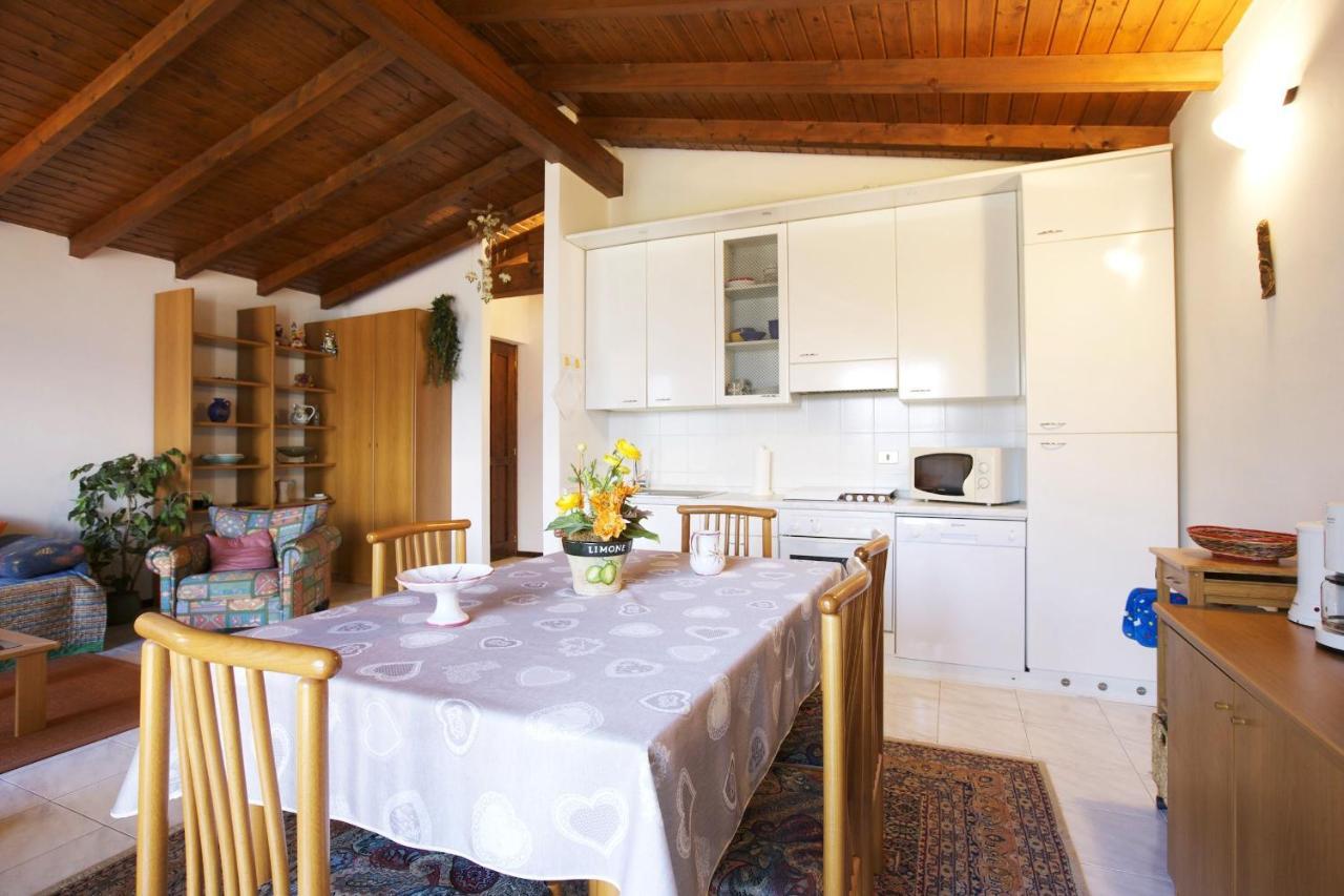 Residenza Arcobaleno Apartment Pino Lago Maggiore Exterior photo